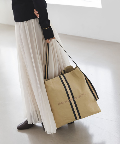 Noble(ノーブル)の「《追加2・WEB/なんばCITY店限定》N.Jam/エヌジャム トート Small(トートバッグ・レディース・ベージュ/ベージュ系その他/ブラック/マルチ・FREE)」の8枚目の写真