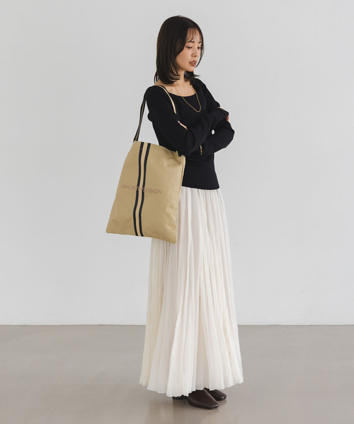 Noble(ノーブル)の「《追加2・WEB/なんばCITY店限定》N.Jam/エヌジャム トート Small(トートバッグ・レディース・ベージュ/ベージュ系その他/ブラック/マルチ・FREE)」の10枚目の写真