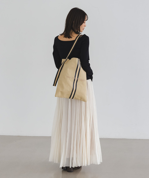 Noble(ノーブル)の「《追加2・WEB/なんばCITY店限定》N.Jam/エヌジャム トート Small(トートバッグ・レディース・ベージュ/ベージュ系その他/ブラック/マルチ・FREE)」の11枚目の写真