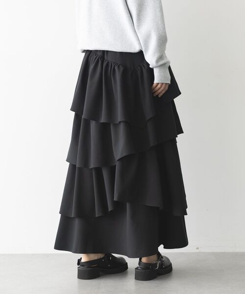 GARAGE OF GOOD CLOTHING（ガレージオブグッドクロージング）の「ムジランダムティアードフリルスカート（スカート・レディース・グレー/ブラック・FREE）」の9枚目の写真