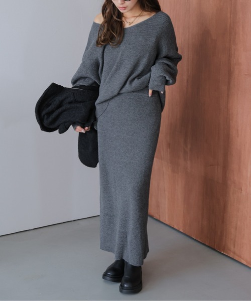 AMELY(エミリー)の「リブニットセットアップ(セットアップ・レディース・ブラック/グレー/ベージュ/ブラウン・フリー)」の3枚目の写真