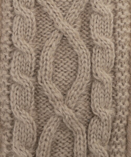 Afternoon Tea(アフタヌーンティー)の「ケーブルニットフェイクファーティペット(マフラー・レディース・グレー/ベージュ・ONE SIZE)」の8枚目の写真