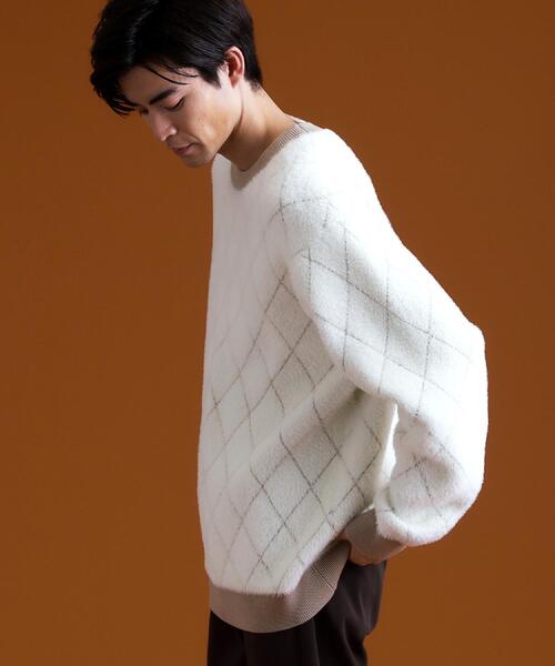 THE SHOP TK （ザ ショップ ティーケー ）の「【ふんわり心地いい肌触り】　ダイヤ柄シャギーニット（ニット/セーター・メンズ・ダークブラウン系1/ホワイト系4/ブラック系1/ブルーグリーン・02/03/04）」の7枚目の写真