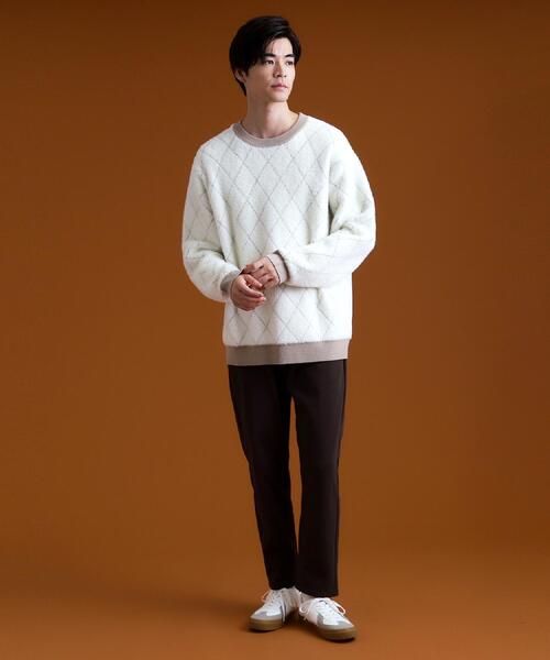 THE SHOP TK （ザ ショップ ティーケー ）の「【ふんわり心地いい肌触り】　ダイヤ柄シャギーニット（ニット/セーター・メンズ・ダークブラウン系1/ホワイト系4/ブラック系1/ブルーグリーン・02/03/04）」の8枚目の写真