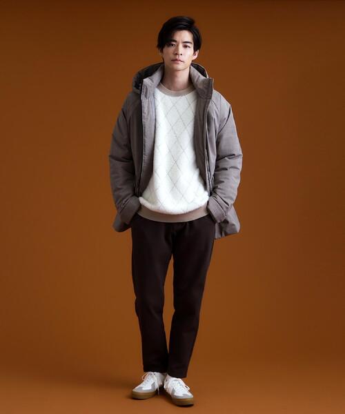 THE SHOP TK （ザ ショップ ティーケー ）の「【ふんわり心地いい肌触り】　ダイヤ柄シャギーニット（ニット/セーター・メンズ・ダークブラウン系1/ホワイト系4/ブラック系1/ブルーグリーン・02/03/04）」の9枚目の写真