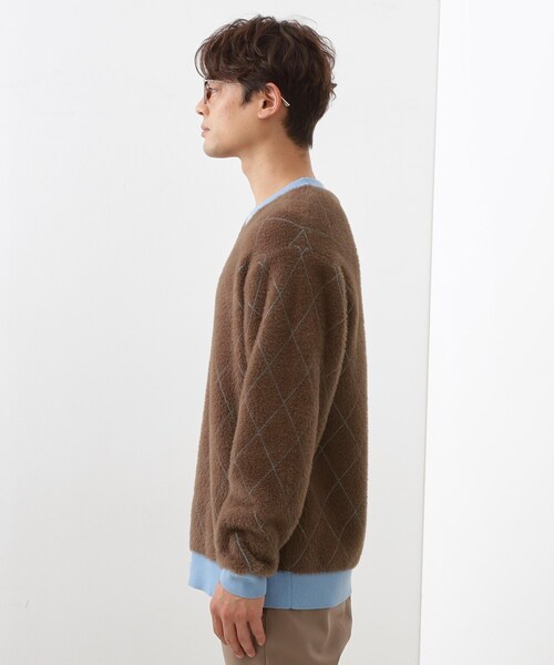 THE SHOP TK （ザ ショップ ティーケー ）の「【ふんわり心地いい肌触り】　ダイヤ柄シャギーニット（ニット/セーター・メンズ・ダークブラウン系1/ホワイト系4/ブラック系1/ブルーグリーン・02/03/04）」の18枚目の写真