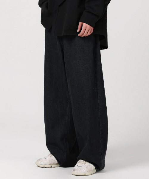 AVANDRESS(アバンドレス )の「This is wide pants SKY BLUE(デニムパンツ・レディース・その他・1(S)/2(M)/0(XS)/3(L)/4(XL))」の3枚目の写真
