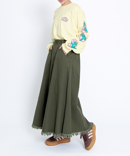 PUNYUS（プニュズ）の「フリンジロングスカート（スカート・レディース・ブラウン/ライトブルー/カーキ/ブラック・1/2/3/4）」の5枚目の写真