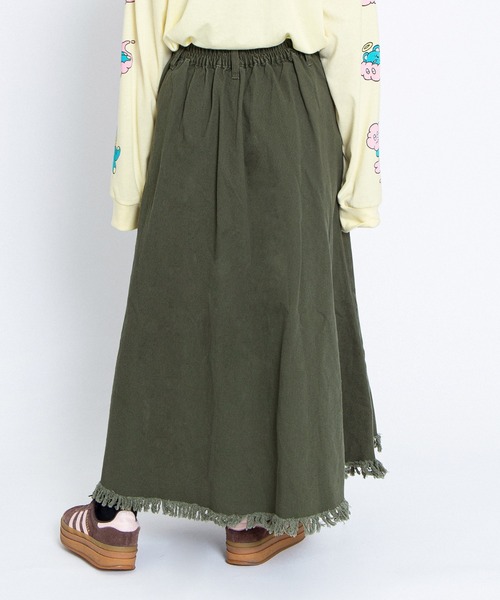 PUNYUS（プニュズ）の「フリンジロングスカート（スカート・レディース・ブラウン/ライトブルー/カーキ/ブラック・1/2/3/4）」の9枚目の写真