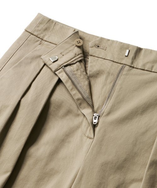 MUSINSA STANDARD WOMAN（ムシンサスタンダードウーマン）の「ウィメンズリバースツーピンタックワイドチノパンツ[ベージュ]（その他パンツ・レディース・その他・30/24/25/26/27/28/29）」の9枚目の写真