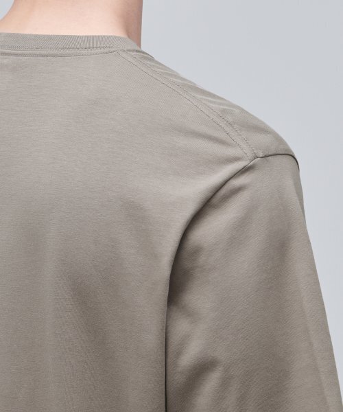 MUSINSA STANDARD（ムシンサスタンダード）の「[クールタンダード] ベーシッククルーネックTシャツ [ダスティベージュ]（Tシャツ/カットソー・メンズ・その他・MEDIUM/LARGE/X-LARGE/XX-LARGE/XXX-LARGE/SMALL）」の6枚目の写真