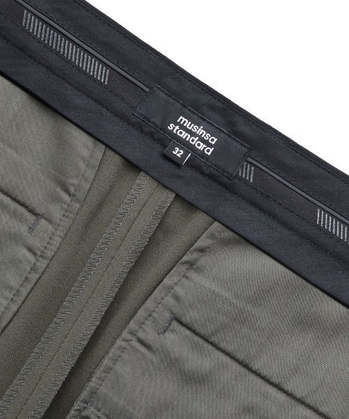 MUSINSA STANDARD（ムシンサスタンダード）の「軽量隠しバンディングハーフスラックス[ライトカーキ]（スラックス・メンズ・その他・40/31/33/26/27/28/29/38/42/36/34/32/30）」の6枚目の写真