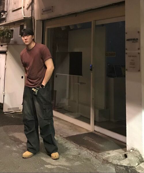 TRILLION(トリリオン)の「パラシュートカーゴリベットデニムパンツ(ブラック)(デニムパンツ・レディース・その他・SMALL/MEDIUM/LARGE/X-LARGE)」の15枚目の写真