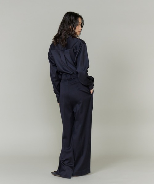 INED(イネド)の「TWサテンセミワイドパンツ(その他パンツ・レディース・ネイビー/キャメル/チャコールグレー・9号/11号/7号)」の7枚目の写真