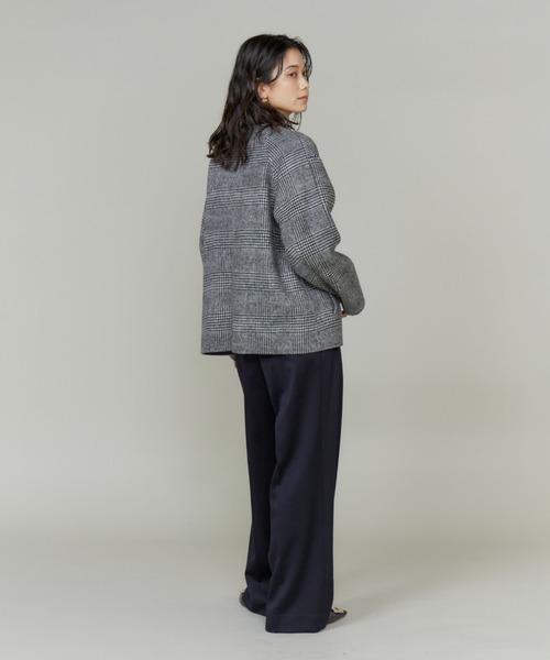 INED(イネド)の「TWサテンセミワイドパンツ(その他パンツ・レディース・ネイビー/キャメル/チャコールグレー・9号/11号/7号)」の10枚目の写真