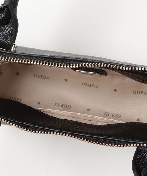 Guess(ゲス)の「EVIE Mini Satchel ハンドバッグ (ショルダーバッグ・レディース・ブラウン/ベージュ/ブラック・ONE SIZE)」の15枚目の写真