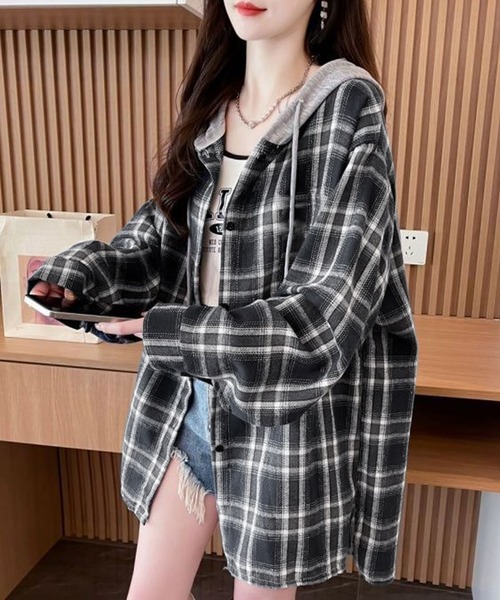 NANEA(ナネア)の「フード付きチェック柄シャツ(シャツ/ブラウス・レディース・ブラック・フリー)」の1枚目の写真