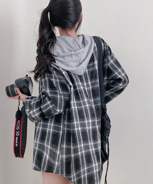NANEA(ナネア)の「フード付きチェック柄シャツ(シャツ/ブラウス・レディース・ブラック・フリー)」の12枚目の写真