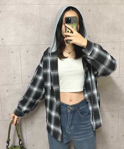 NANEA(ナネア)の「フード付きチェック柄シャツ(シャツ/ブラウス・レディース・ブラック・フリー)」の11枚目の写真