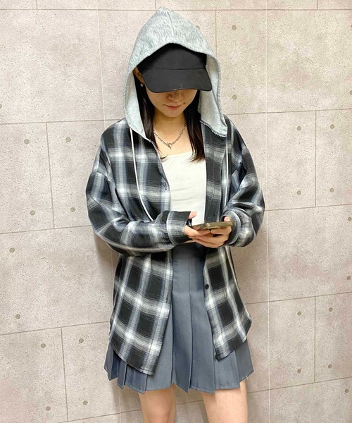 NANEA(ナネア)の「フード付きチェック柄シャツ(シャツ/ブラウス・レディース・ブラック・フリー)」の21枚目の写真