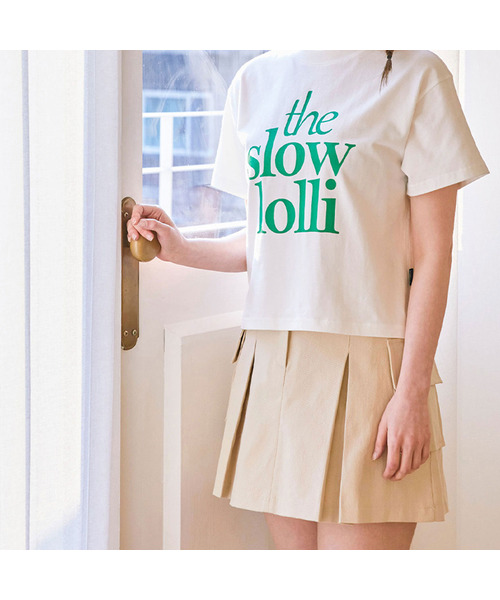 SLOWLOLLI(スローローリ)の「Cargo mini skirt - White(スカート・レディース・Beige/PINK/ブラック/アイボリー・FREE)」の3枚目の写真