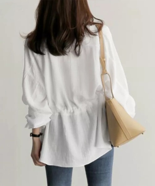 Flugge(フラッジー)の「ウエストリボンフリルブラウス(シャツ/ブラウス・レディース・ブラック/ホワイト・MEDIUM/LARGE)」の5枚目の写真