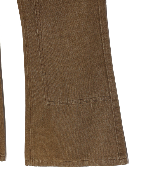 IEY(アイイーワイ)の「MAC FLARE DENIM PANTS Brown(デニムパンツ・レディース・その他・MEDIUM/LARGE)」の7枚目の写真