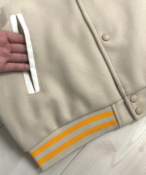 NANEA(ナネア)の「刺繍入りスタジャン(スタジャン・レディース・アイボリー/ネイビー/ブラック・MEDIUM/LARGE)」の13枚目の写真