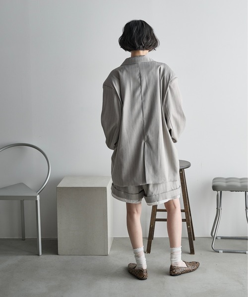 THE YOn（ザヨン）の「ウエストタックテーラードジャケット（テーラードジャケット・レディース・チャコールグレー/グレー/ベージュ・FREE）」の12枚目の写真