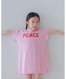 MAZEMAZE（マゼマゼ）の「ジーンズベーセカンド PEACE肩あきワンピース（ワンピース）」
