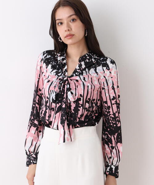 PINKY&DIANNE(ピンキーアンドダイアン)の「◆インクフォレストプリントリボンブラウス(シャツ/ブラウス・レディース・グリーン系その他7/ピンク系その他・38)」の8枚目の写真