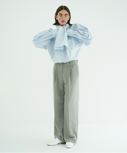 CLANE（クラネ）の「2WAY TUCK STRAIGHT PANTS（スラックス・レディース・ブルー/グレー/ブラック・0/1/2）」の14枚目の写真