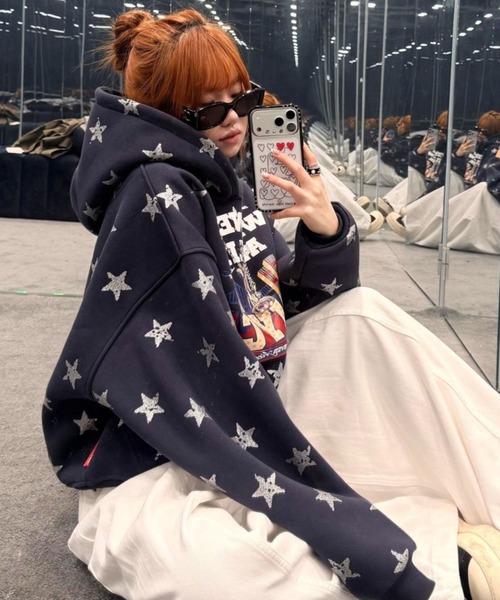 DIAVEL（ディアベル）の「【秋冬新作】スターNYCプリント 裏起毛パーカー（パーカー・レディース・ネイビー・M）」の12枚目の写真