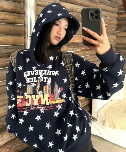 DIAVEL（ディアベル）の「【秋冬新作】スターNYCプリント 裏起毛パーカー（パーカー・レディース・ネイビー・M）」の11枚目の写真