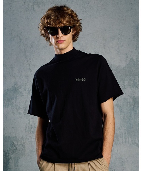 wjk（ダヴルジェイケイ）の「cut-off mock S/S(printed)（Tシャツ/カットソー・メンズ・ブラック/ホワイト・SMALL/MEDIUM/LARGE/X-LARGE）」の2枚目の写真