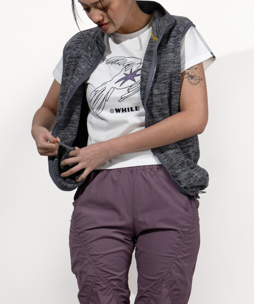 WHILE(ワイル)の「COMFY CLIMBING JACKET (DUSTY MARBLE)(その他アウター・レディース・その他・MEDIUM/LARGE)」の8枚目の写真