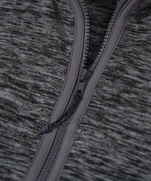 WHILE(ワイル)の「COMFY CLIMBING JACKET (DUSTY MARBLE)(その他アウター・レディース・その他・MEDIUM/LARGE)」の2枚目の写真