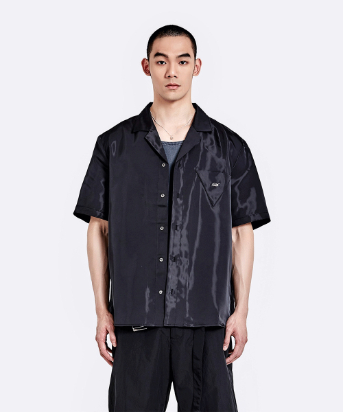 Shiny Half shirt — чёрная