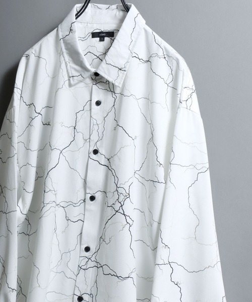 ANPAS（アンパス）の「All-over patterned georgette fluid shirt/ジョーゼット とろみ 総柄長袖シャツ 柄シャツ メンズ ペイズリー/フラワー/幾何学/レトロ/モノトーン（シャツ/ブラウス・メンズ・ブラック系2/ブラック系1/アイボリー系2/ホワイト系1/ブラウン系1/ブラウン系2/ホワイト系2/ブラック系5/ホワイト系3/ライトグレー系1/ブラック系4/ホワイト系5/ベージュ系1/アイボリー系1/ブラック系3/グレー系1/ホワイト系4/ホワイト系6/ベージュ系2/ダークグリーン系1/ダークグリーン系2/ダークブラウン系1/ダークブラウン系2/ダークブラウン系3/ダークブラウン系4・M/L）」の6枚目の写真
