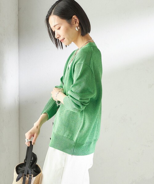 SHIPS（シップス）の「〈手洗い可能〉ブライト ペーパー Vネック ニット カーディガン（カーディガン/ボレロ・レディース・オフホワイト/ネイビー/グリーン・ONE SIZE）」の18枚目の写真