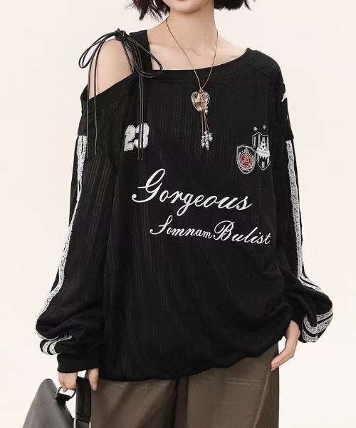 GEMEDA(ジェメダ)の「【26春新作】スポカジュワンショルプルオーバー(Tシャツ/カットソー・レディース・レッド/ブラック・M)」の9枚目の写真