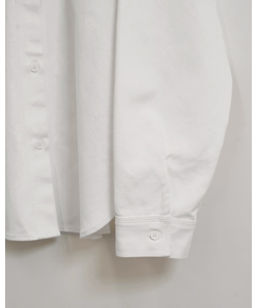 TODAYFUL（トゥデイフル）の「Cottontwill Over Shirts（シャツ/ブラウス・レディース・ホワイト/ブラック・FREE）」の7枚目の写真