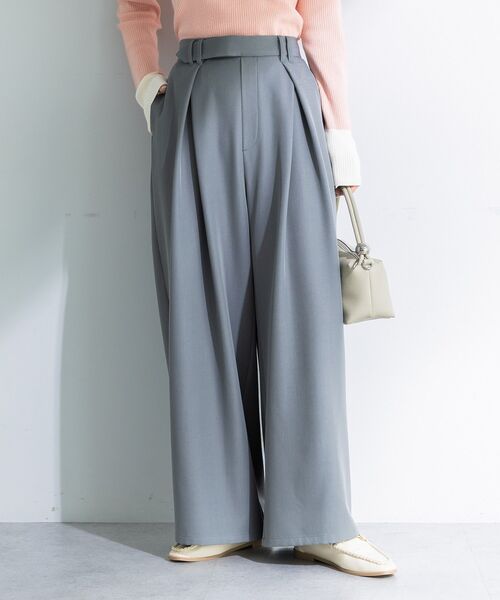Green　Parks（グリーンパークス）の「デザインタックワイドパンツ（スラックス・レディース・グレー/ライトベージュ/ブラック・FREE）」の4枚目の写真