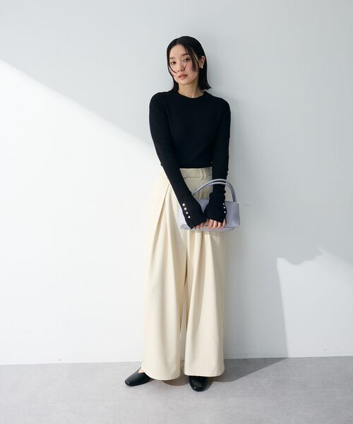 Green　Parks（グリーンパークス）の「デザインタックワイドパンツ（スラックス・レディース・グレー/ライトベージュ/ブラック・FREE）」の12枚目の写真