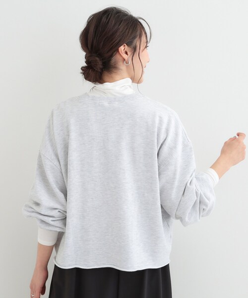 SHOO・LA・RUE（シューラルー）の「サガラ刺繍アソート裏毛スウェット（スウェット・レディース・ライトグレー系/ピンク系1/チャコールグレー/ブラウン系2・04/03/02/01）」の21枚目の写真