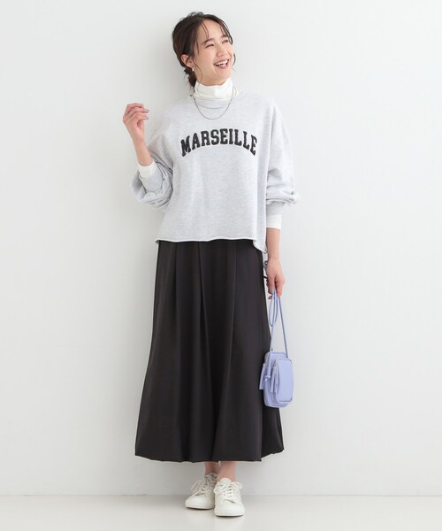 SHOO・LA・RUE（シューラルー）の「サガラ刺繍アソート裏毛スウェット（スウェット・レディース・ライトグレー系/ピンク系1/チャコールグレー/ブラウン系2・04/03/02/01）」の22枚目の写真