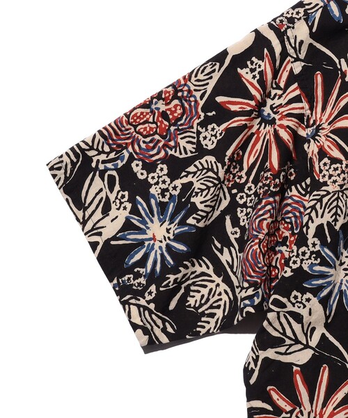 BEAMS PLUS(ビームスプラス)の「Open Collar Block Print ②(シャツ/ブラウス・メンズ・ブラック・X-LARGE/SMALL/LARGE/MEDIUM)」の5枚目の写真