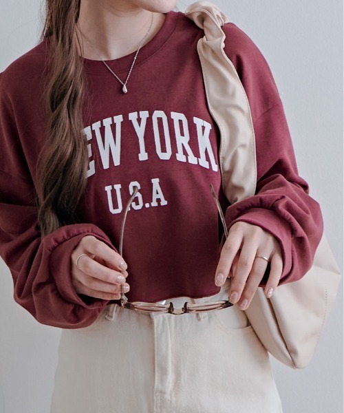 kirakiraShop(キラキラショップ)の「ロゴ クロップド カットソー トップス(スウェット・レディース・杢グレー/ブラック/ワイン/ネイビー/ホワイト・FREE)」の5枚目の写真