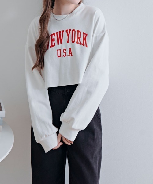 kirakiraShop(キラキラショップ)の「ロゴ クロップド カットソー トップス(スウェット・レディース・杢グレー/ブラック/ワイン/ネイビー/ホワイト・FREE)」の7枚目の写真