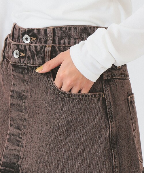 Ray BEAMS(レイビームス)の「デニムスカート レイヤード パンツ(デニムパンツ・レディース・ブルー系その他4/ダークブラウン・0/1)」の16枚目の写真